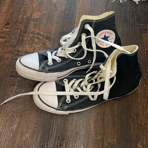 Hugh Top Black Converse